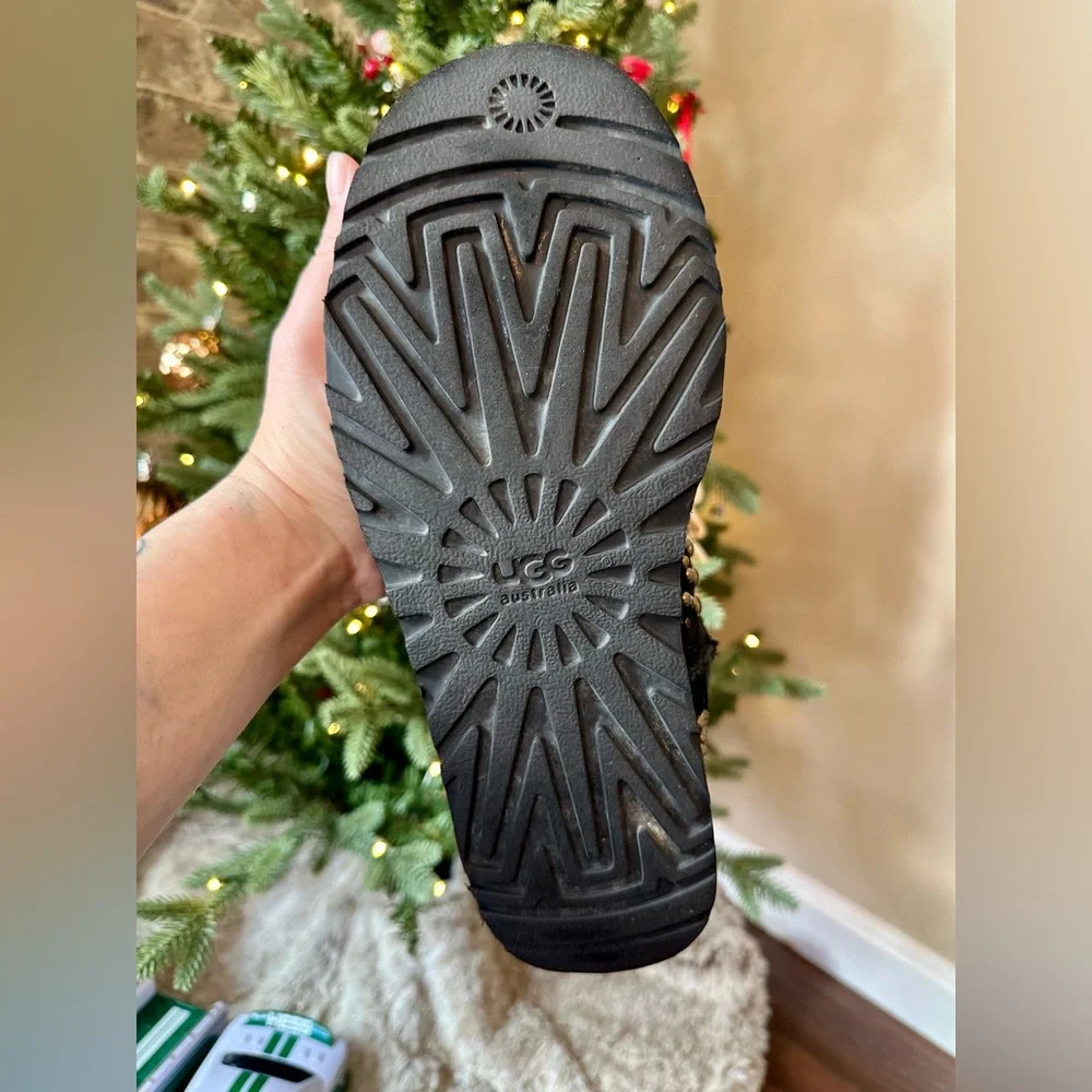 UGG X Jimmy Choo Vintage Studded Mandah Limited Edition Boots !RARE! Size 8 - Picture 12 of 16